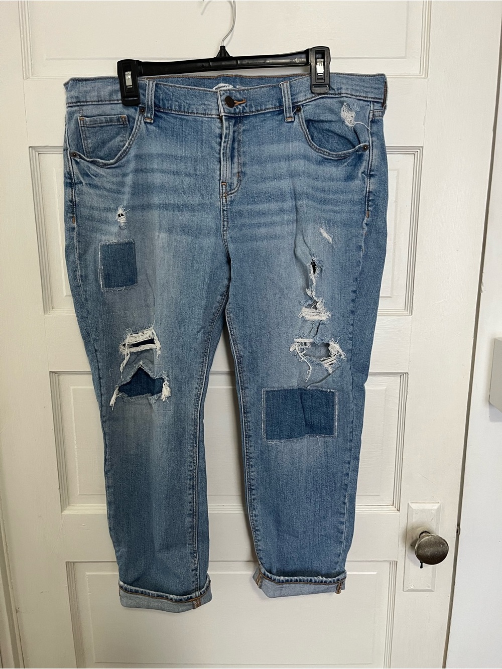 Old Navy Light Blue Distressed Patchwork Women’s Jeans 14